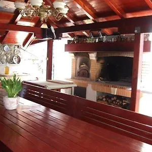 Mira Apartment